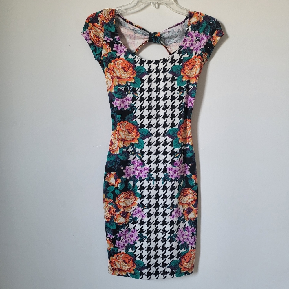 NWOT Fire Los Angeles Floral Dress Size S